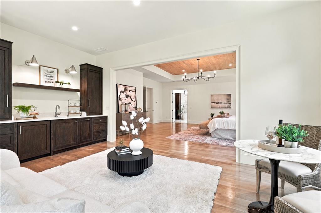 350 Lum Crowe Road