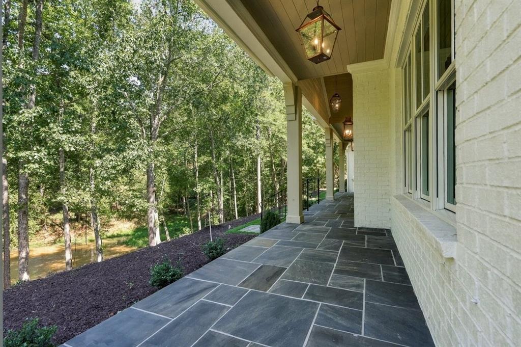 350 Lum Crowe Road