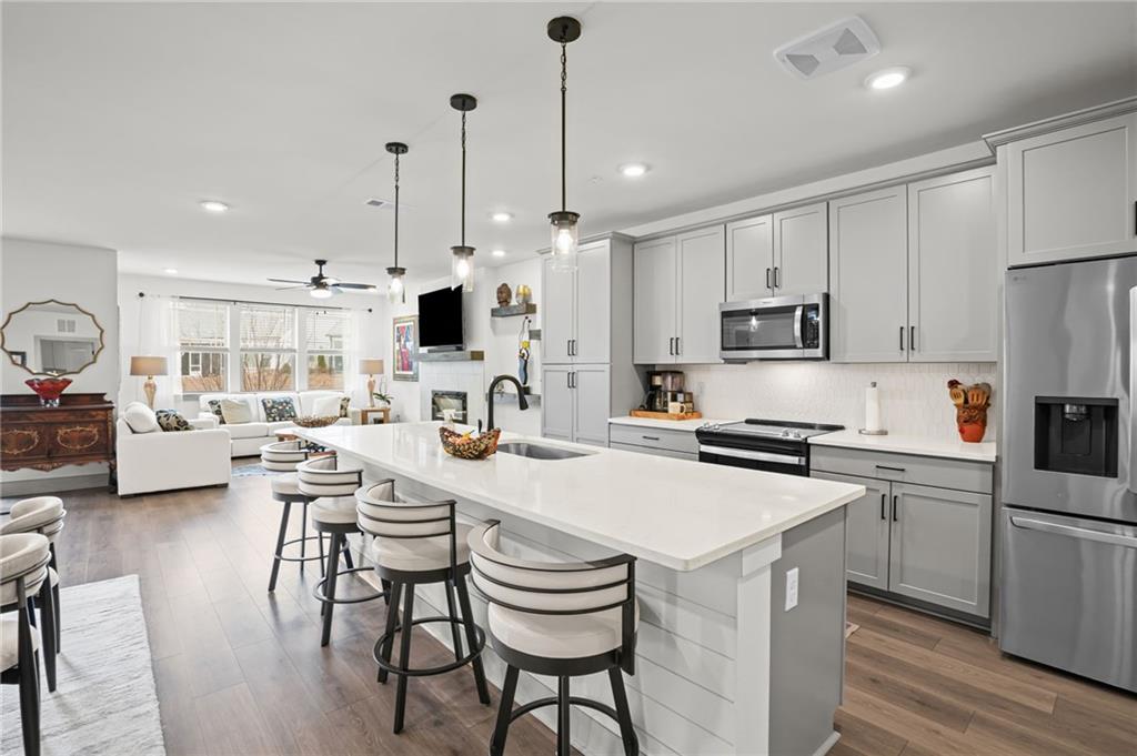 3342 Orwell Way Unit 1206