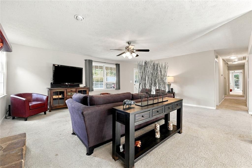 2815 Mountain Road
