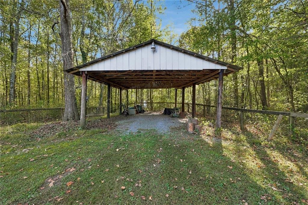 2815 Mountain Road