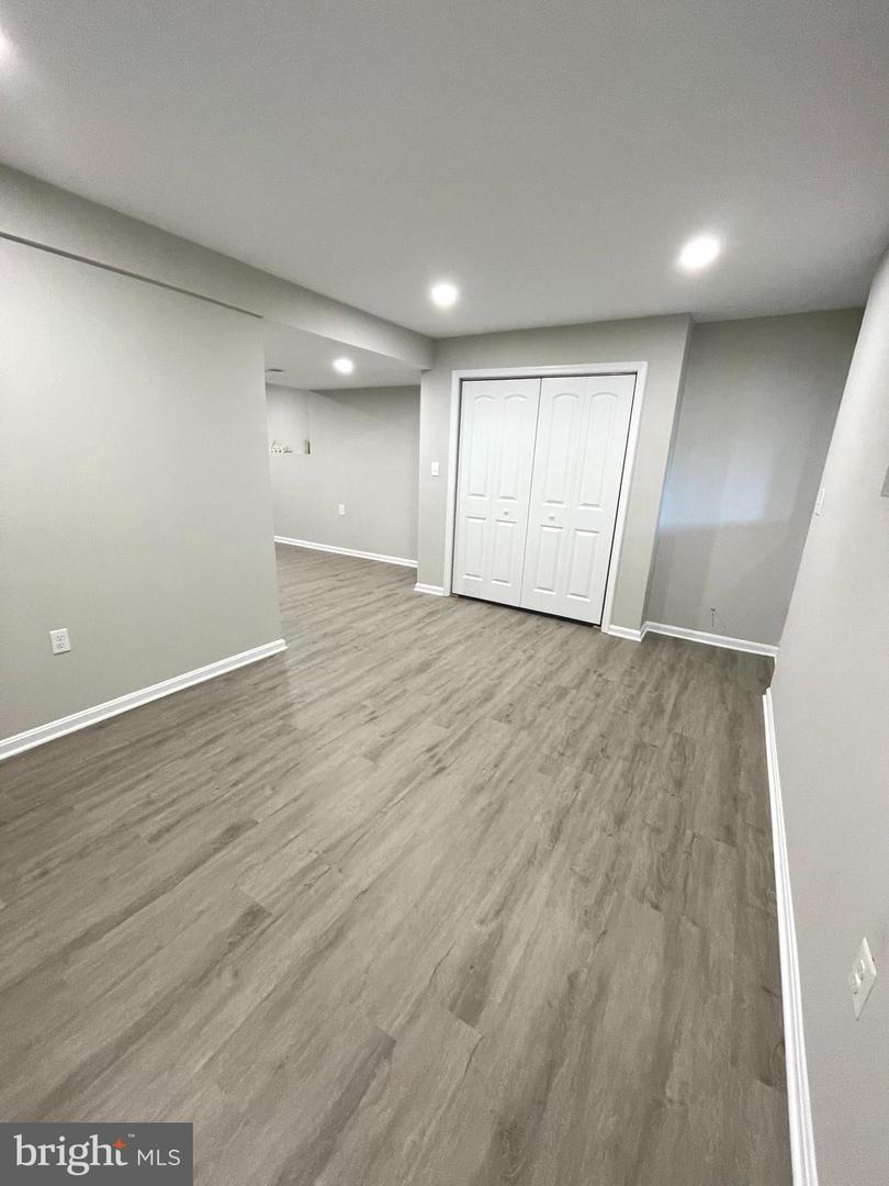 421 Broadwater Rd