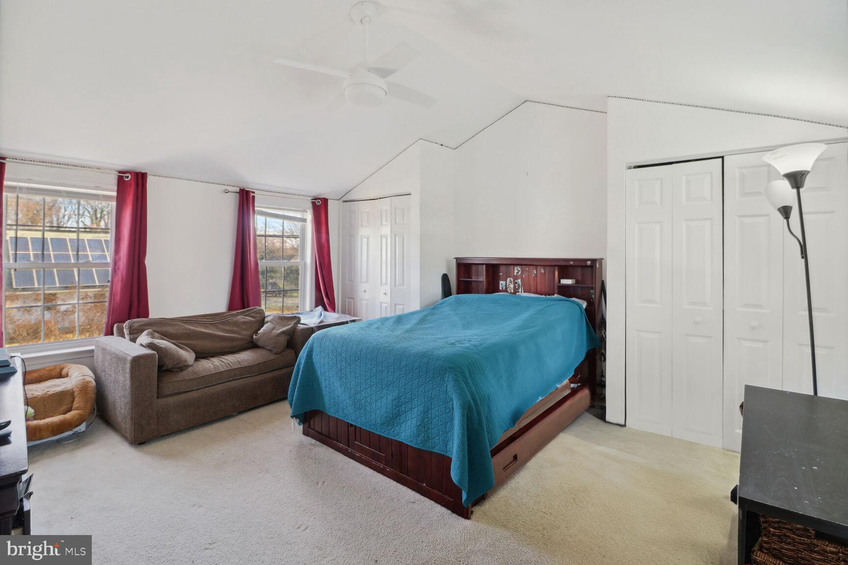 807 Harmony Ave