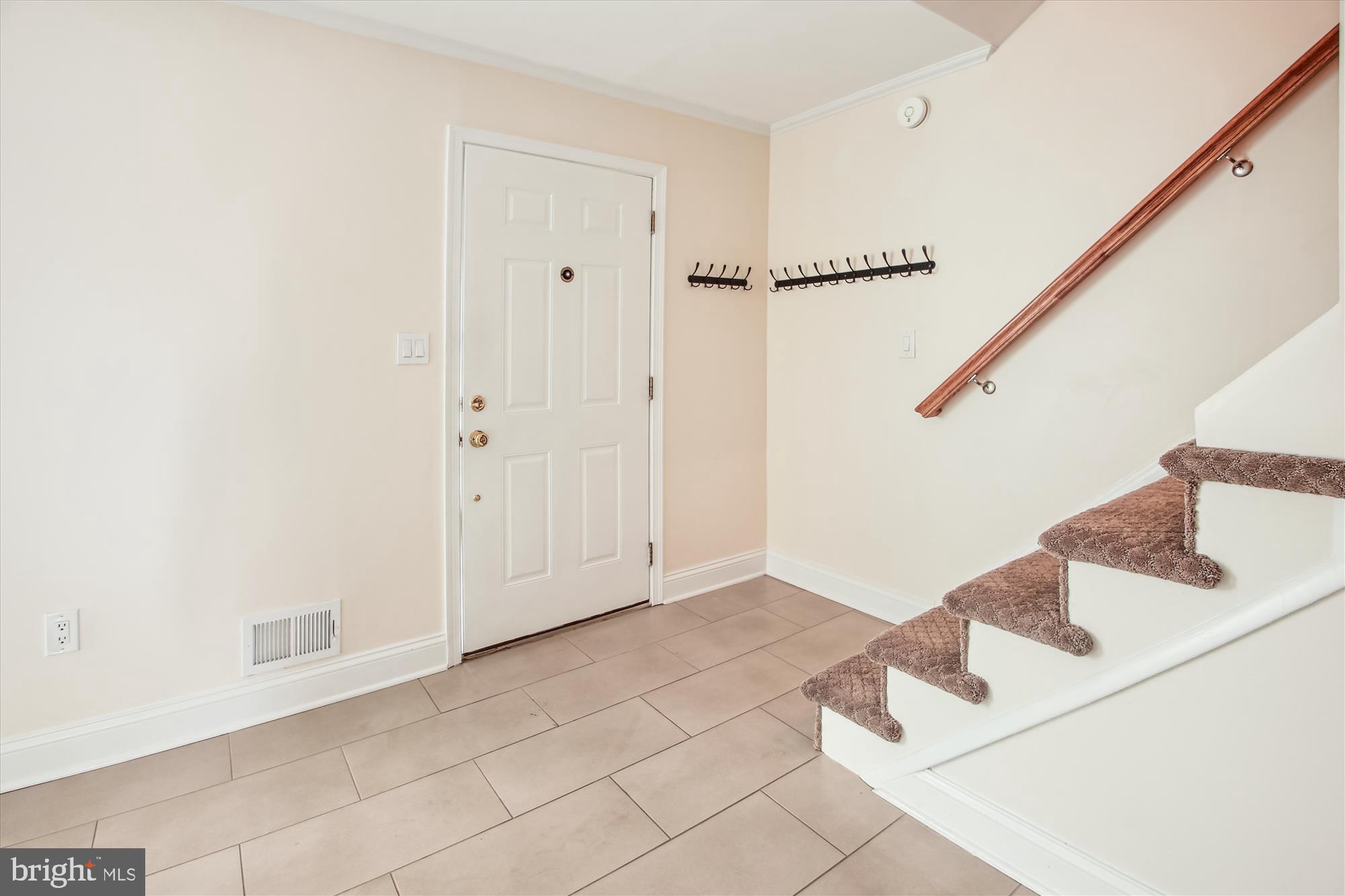 2 Georgetown Ct #1-2