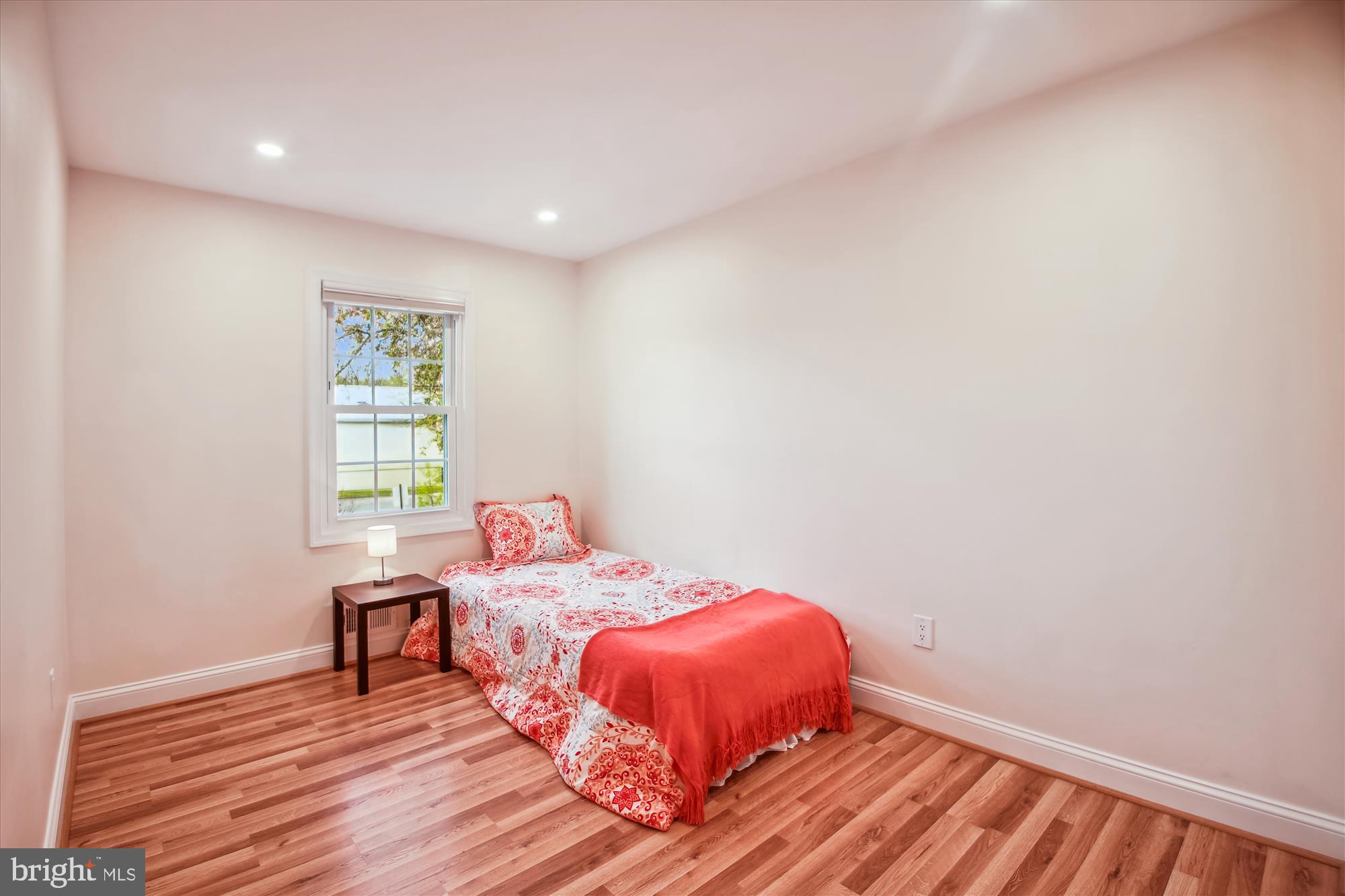 2 Georgetown Ct #1-2