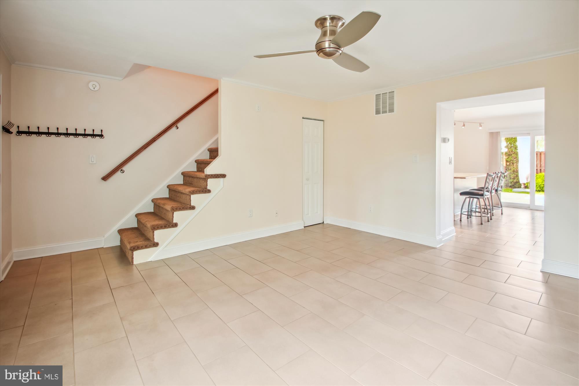 2 Georgetown Ct #1-2