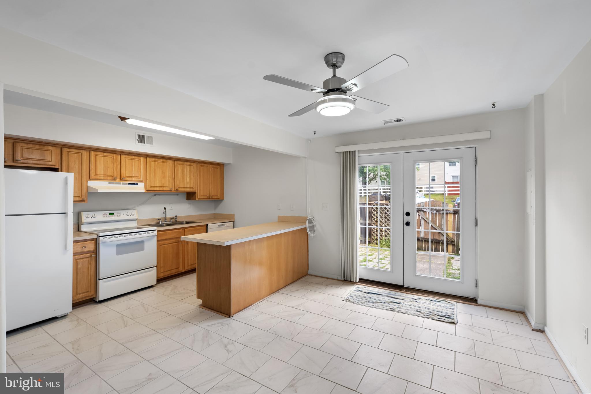 623 BYWATER RD