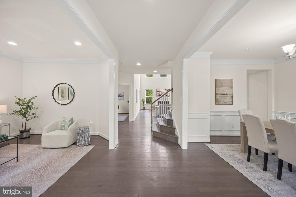 151 Moore Rd