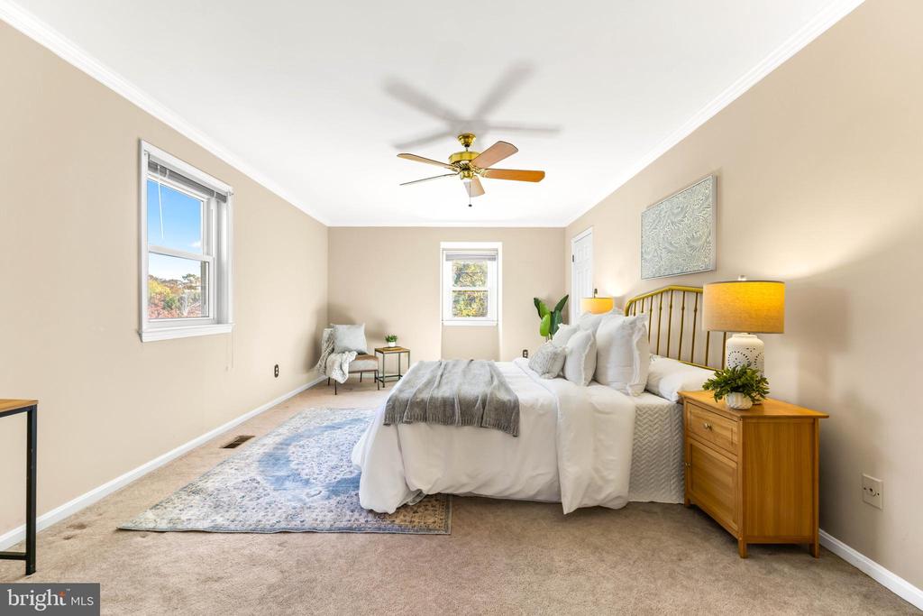 300 Windfern Ct