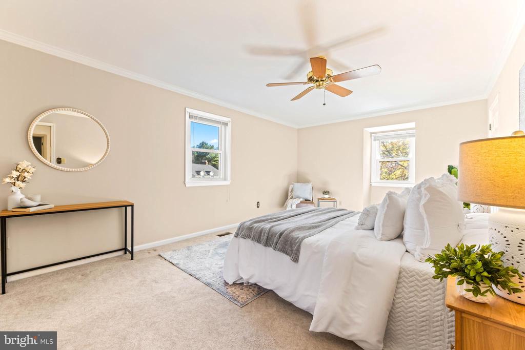 300 Windfern Ct