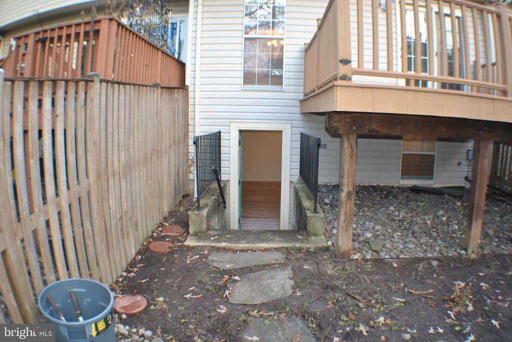127 Foxview Dr