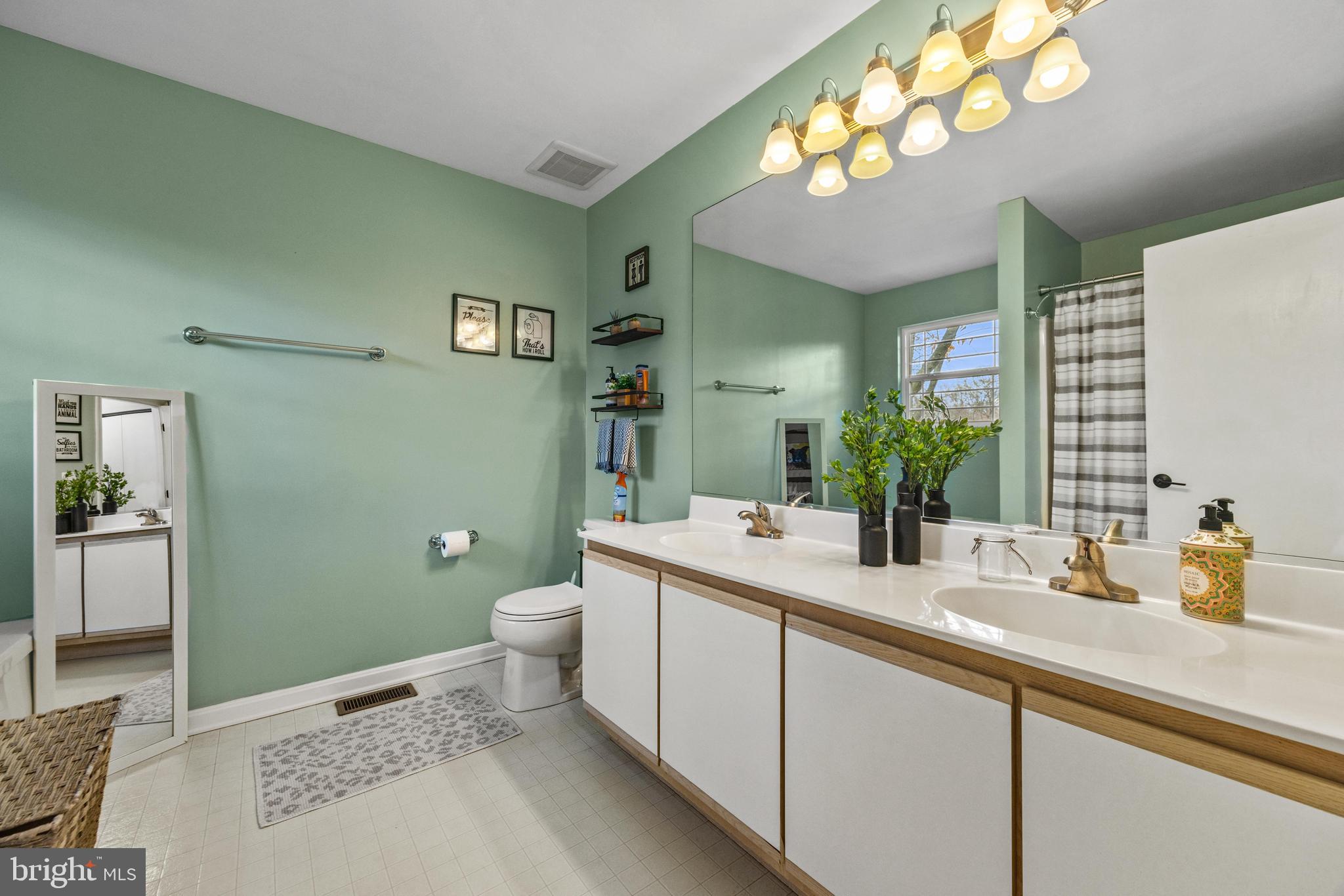 1406 Brenwoode Rd