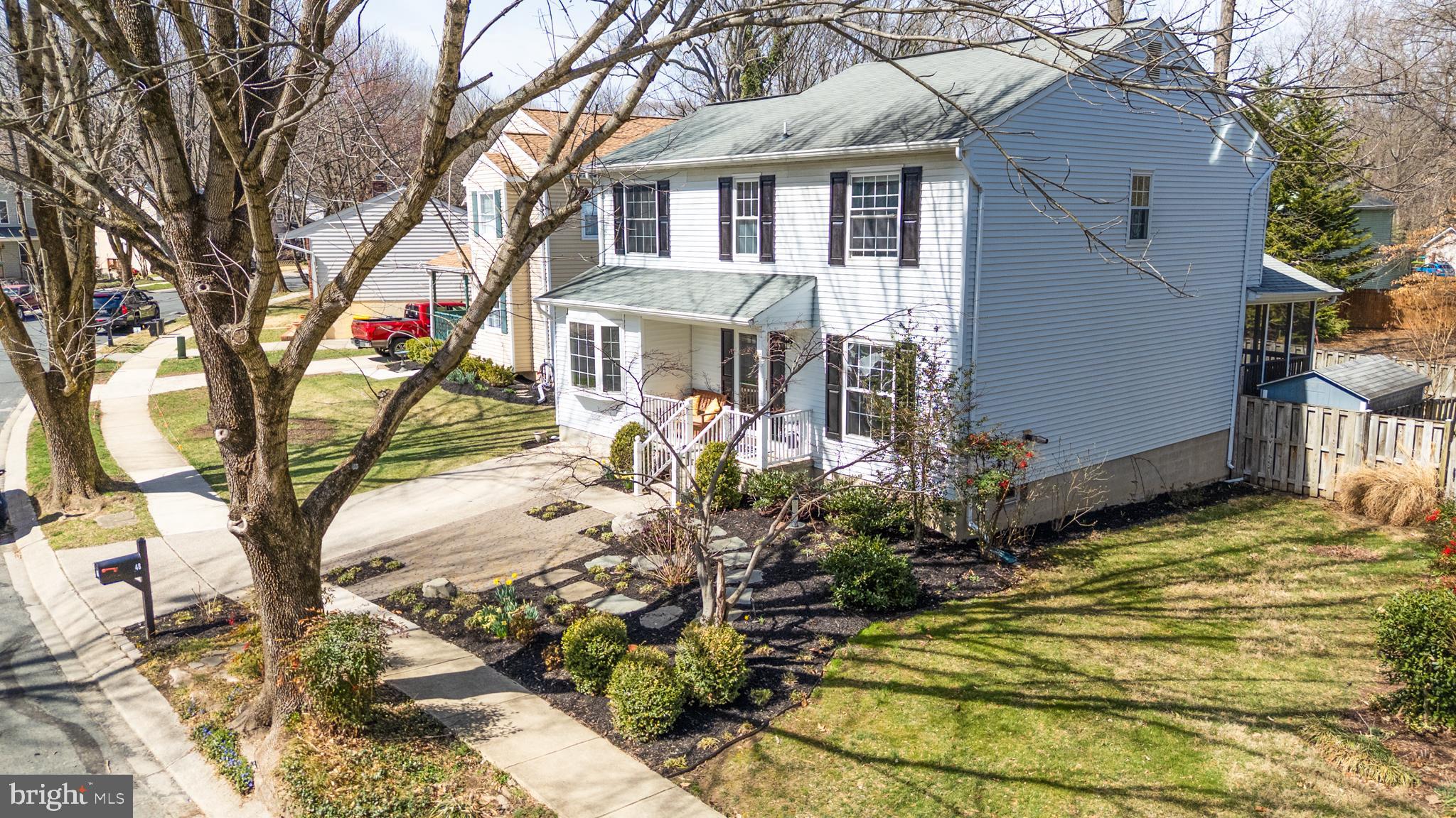 48 Fox Run Way