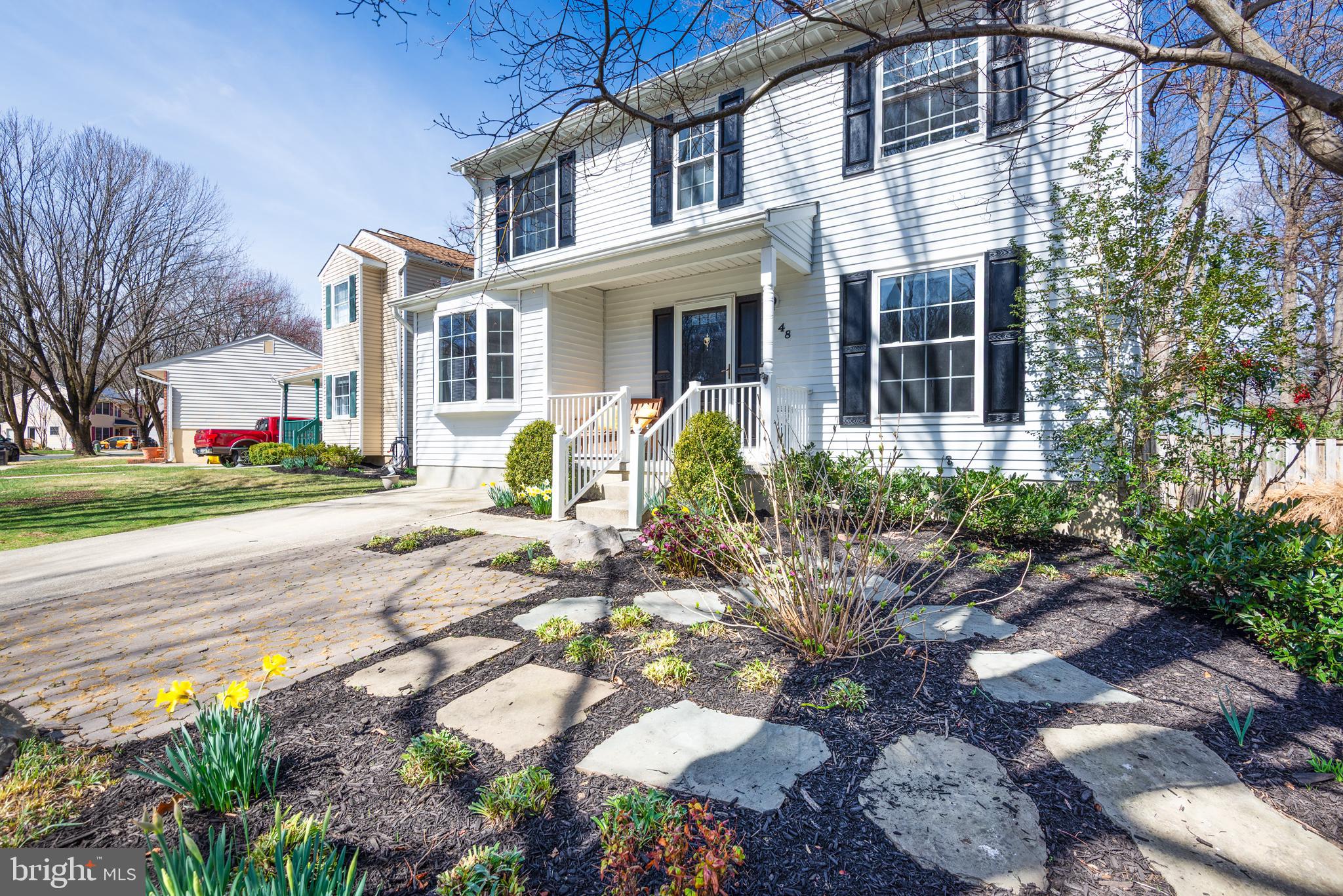 48 Fox Run Way