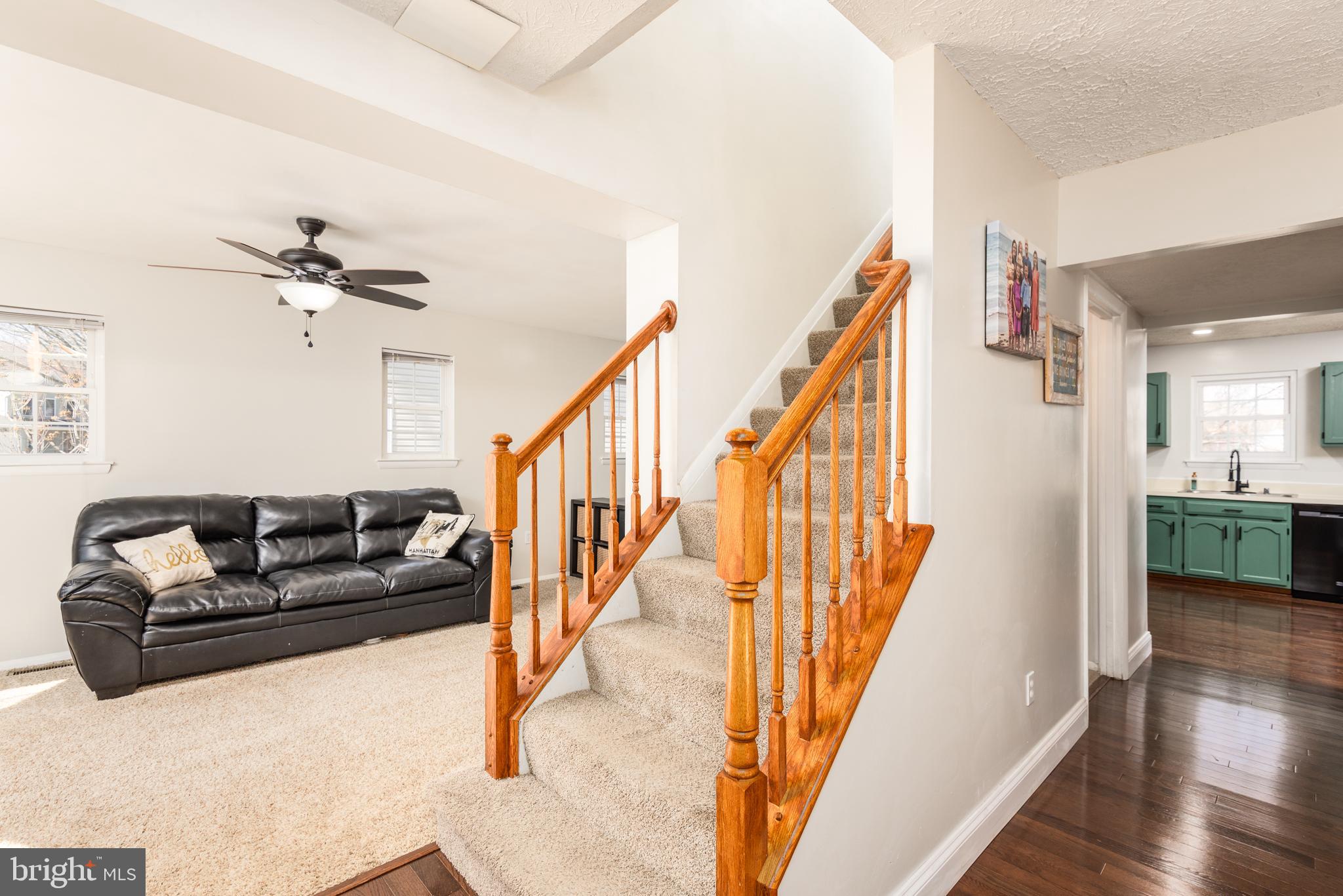 48 Fox Run Way