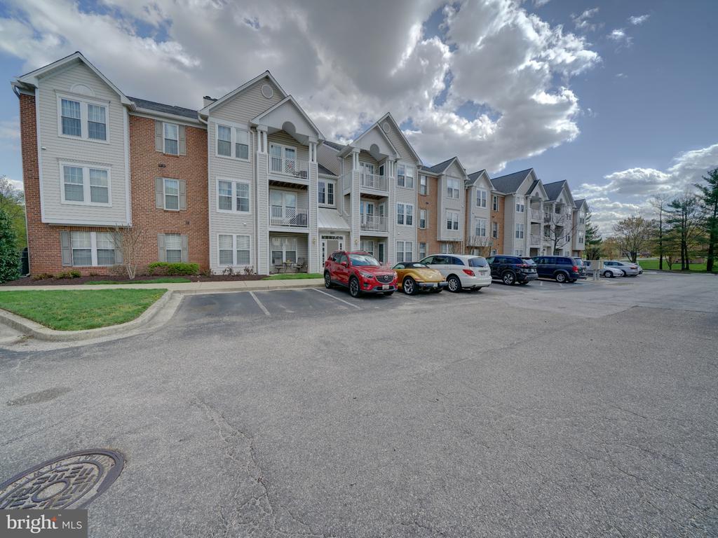 693 Winding Stream Way #103