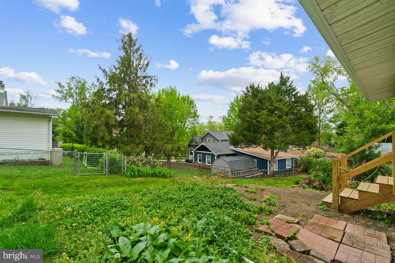 5 Dogwood Rd