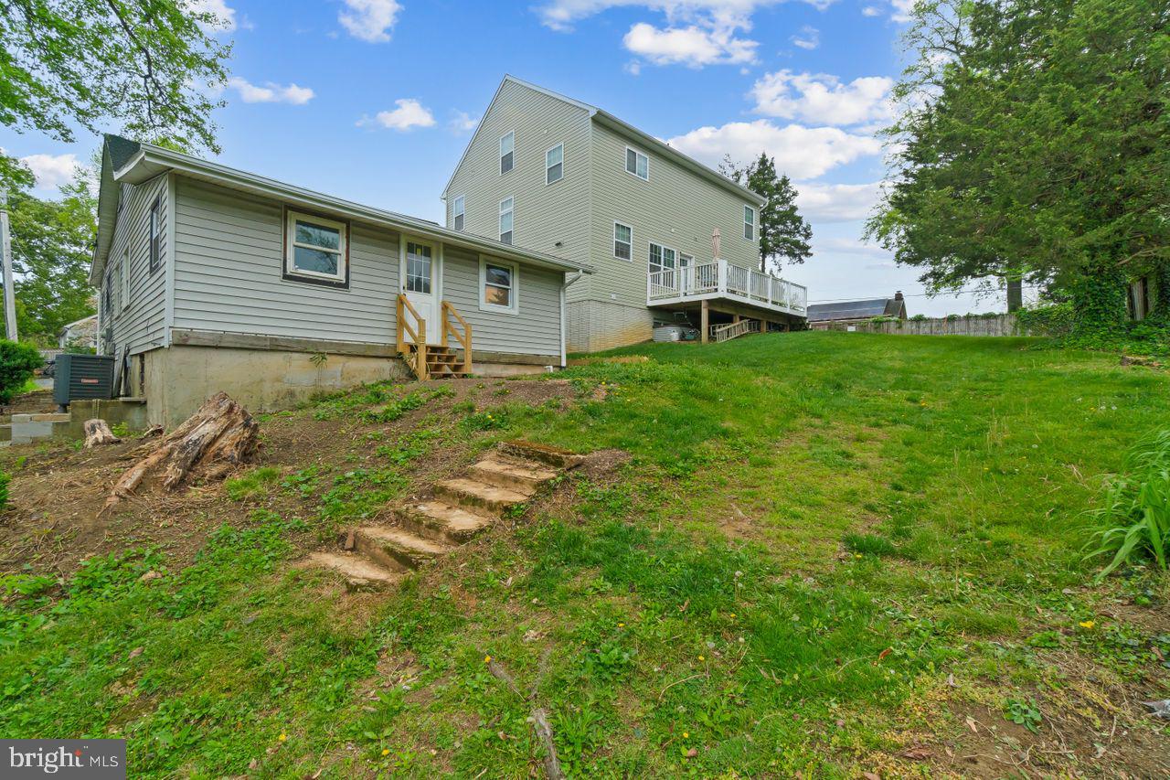 5 Dogwood Rd