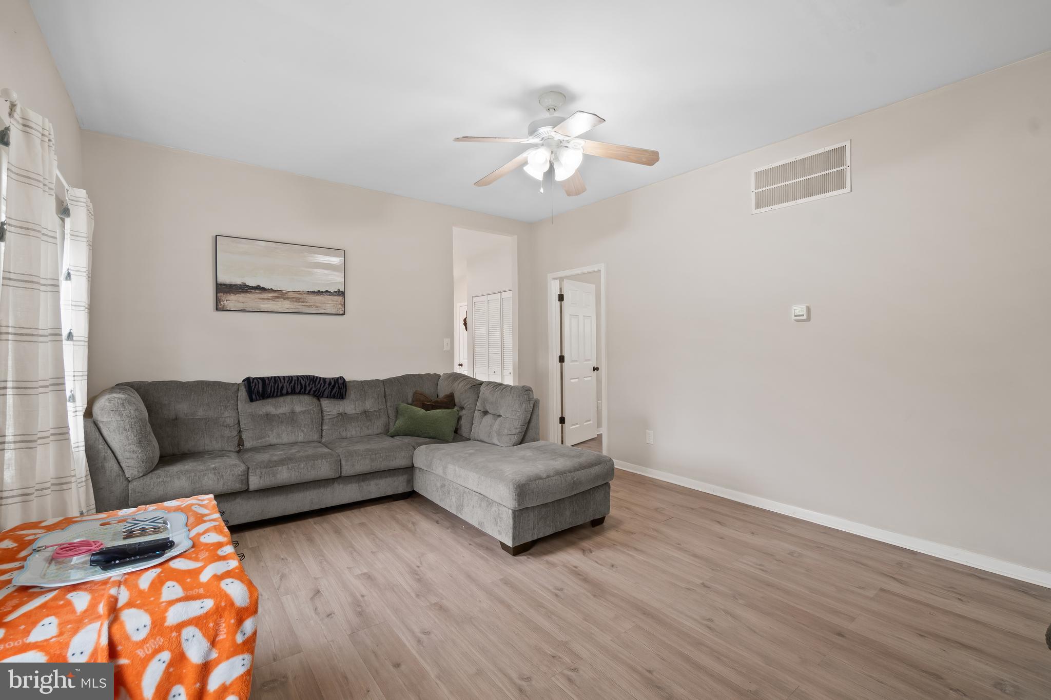 5 Dogwood Rd