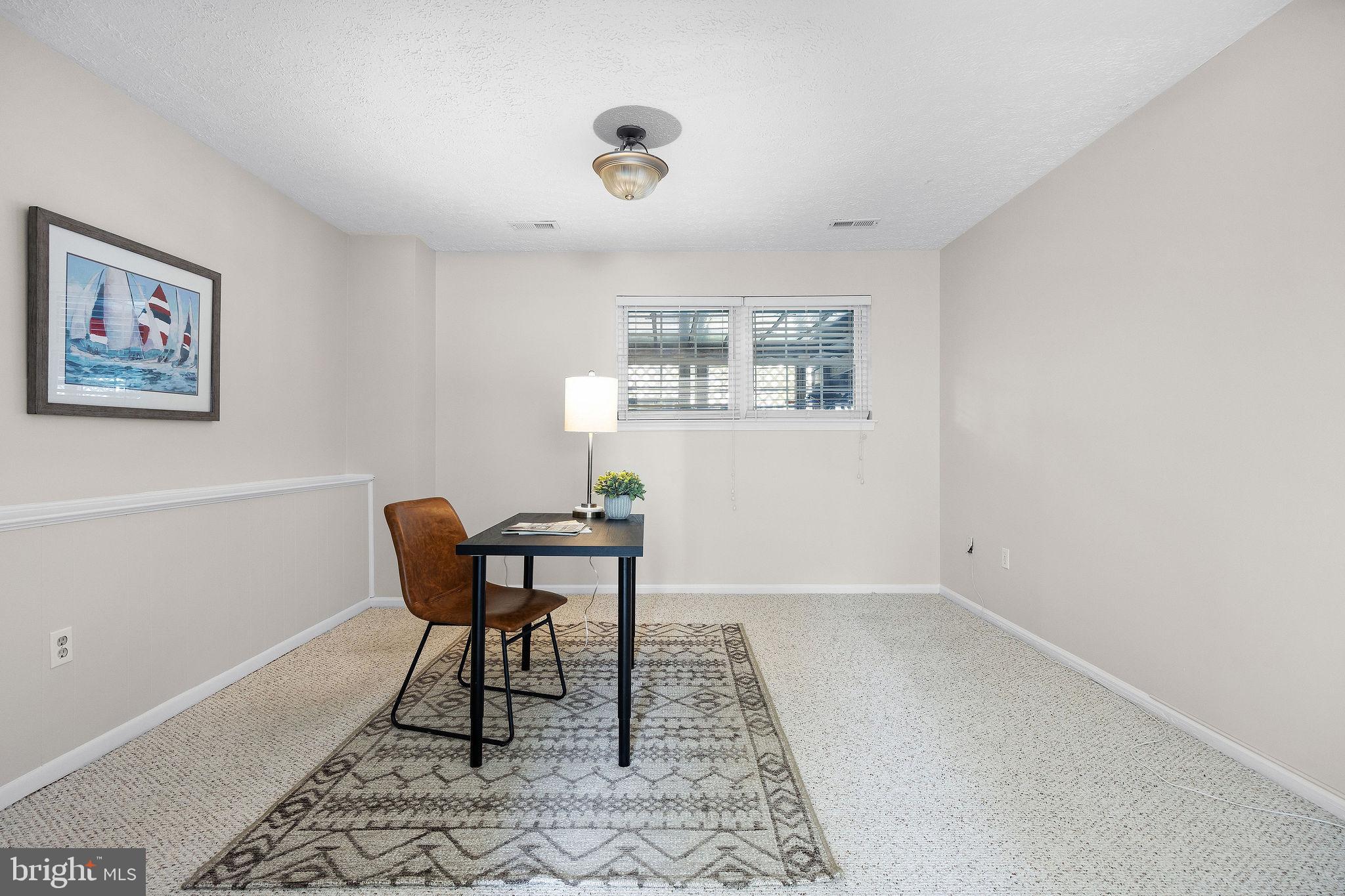 286 COLLEGE MANOR DRIVE
