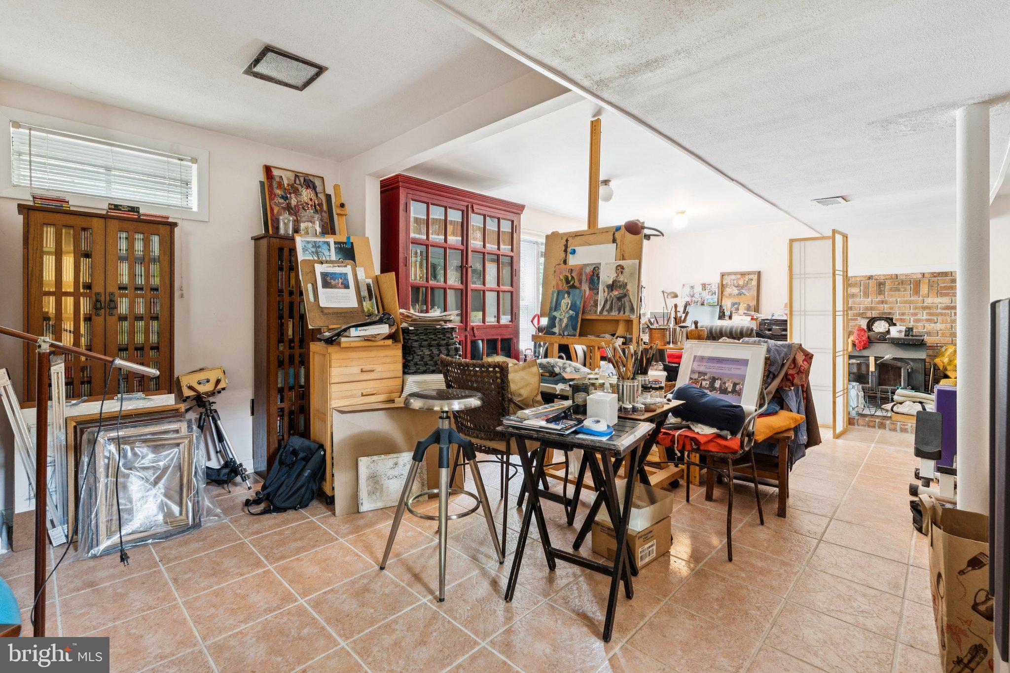 972 Woodland Cir