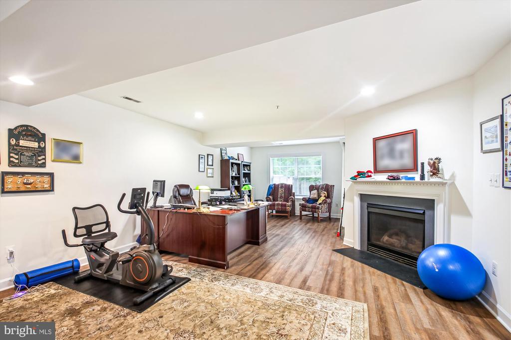 2314 ABBY RD