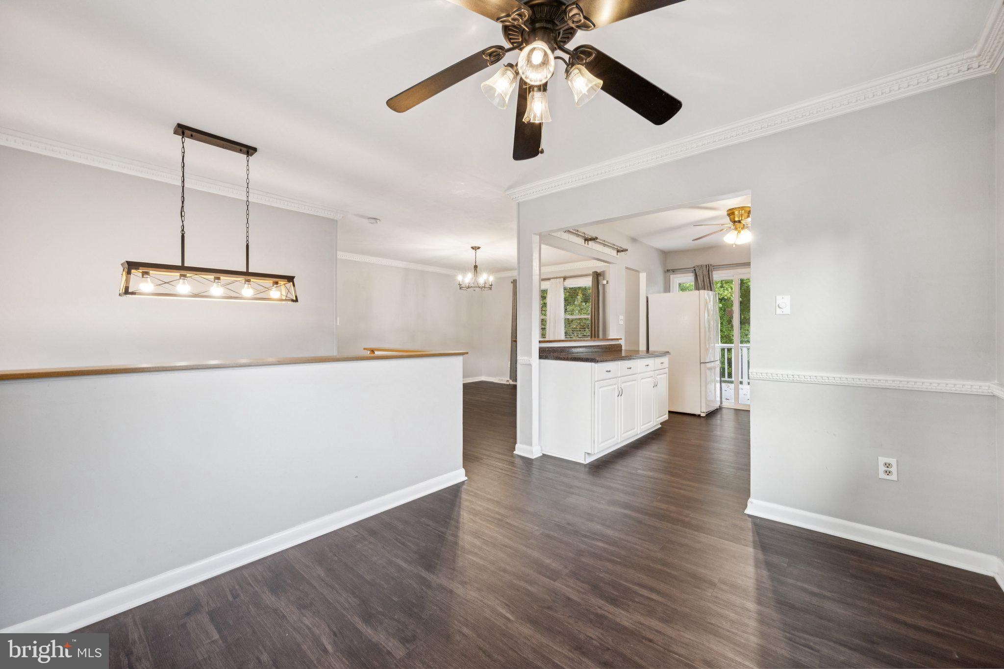 1229 RAMBLEWOOD DRIVE