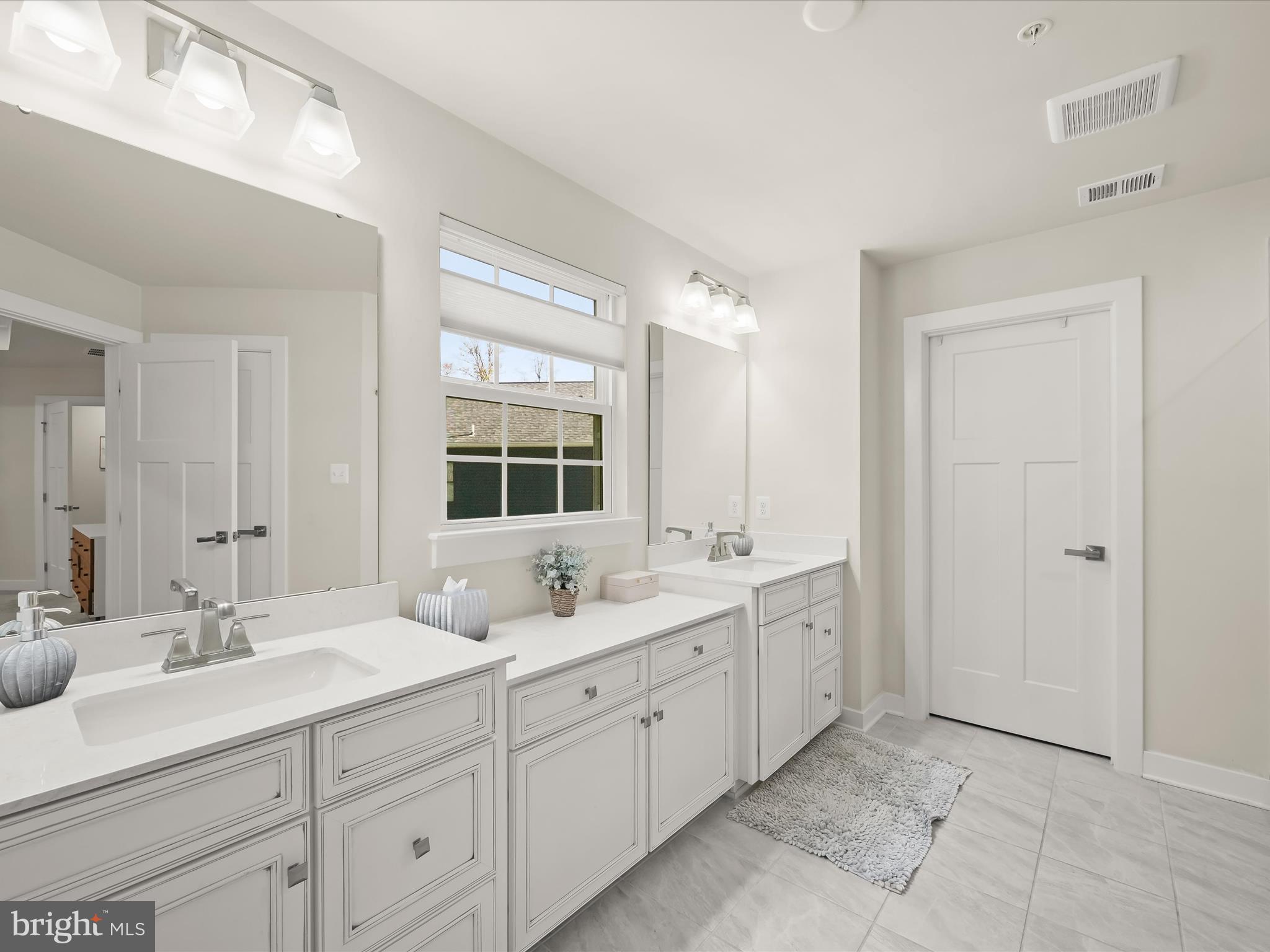 8206 DERRYMORE COURT