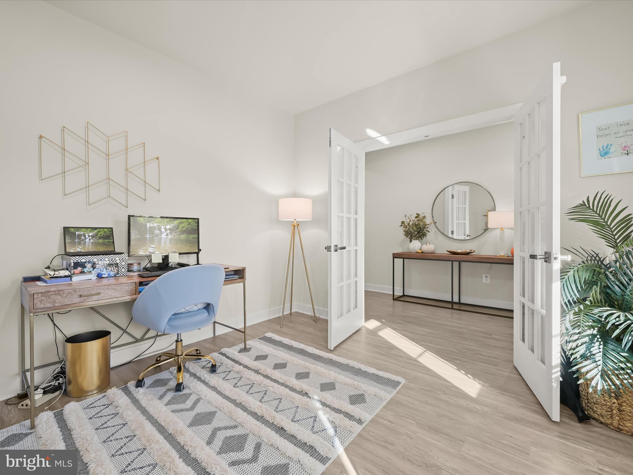 8206 DERRYMORE COURT