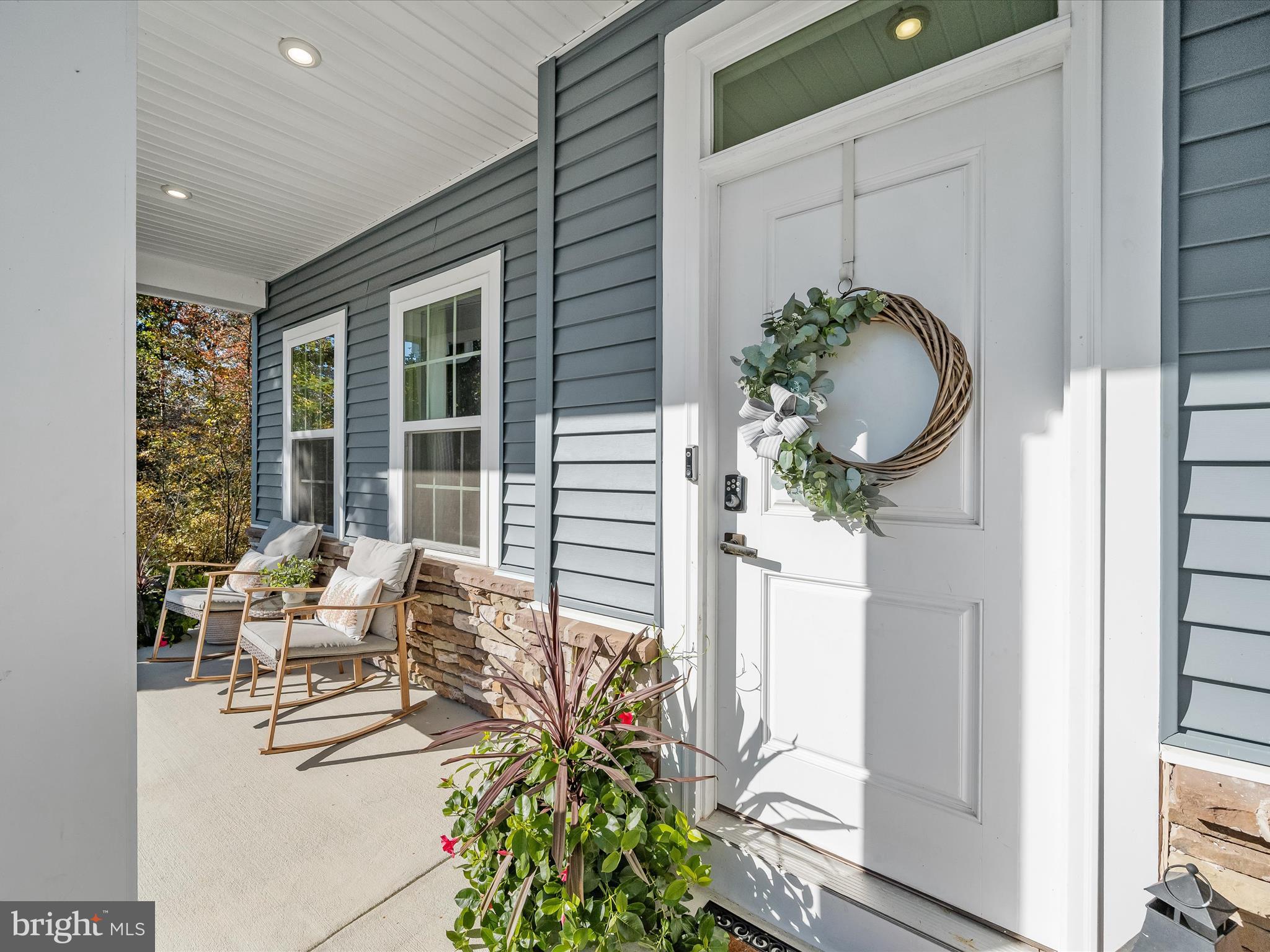 8206 DERRYMORE COURT