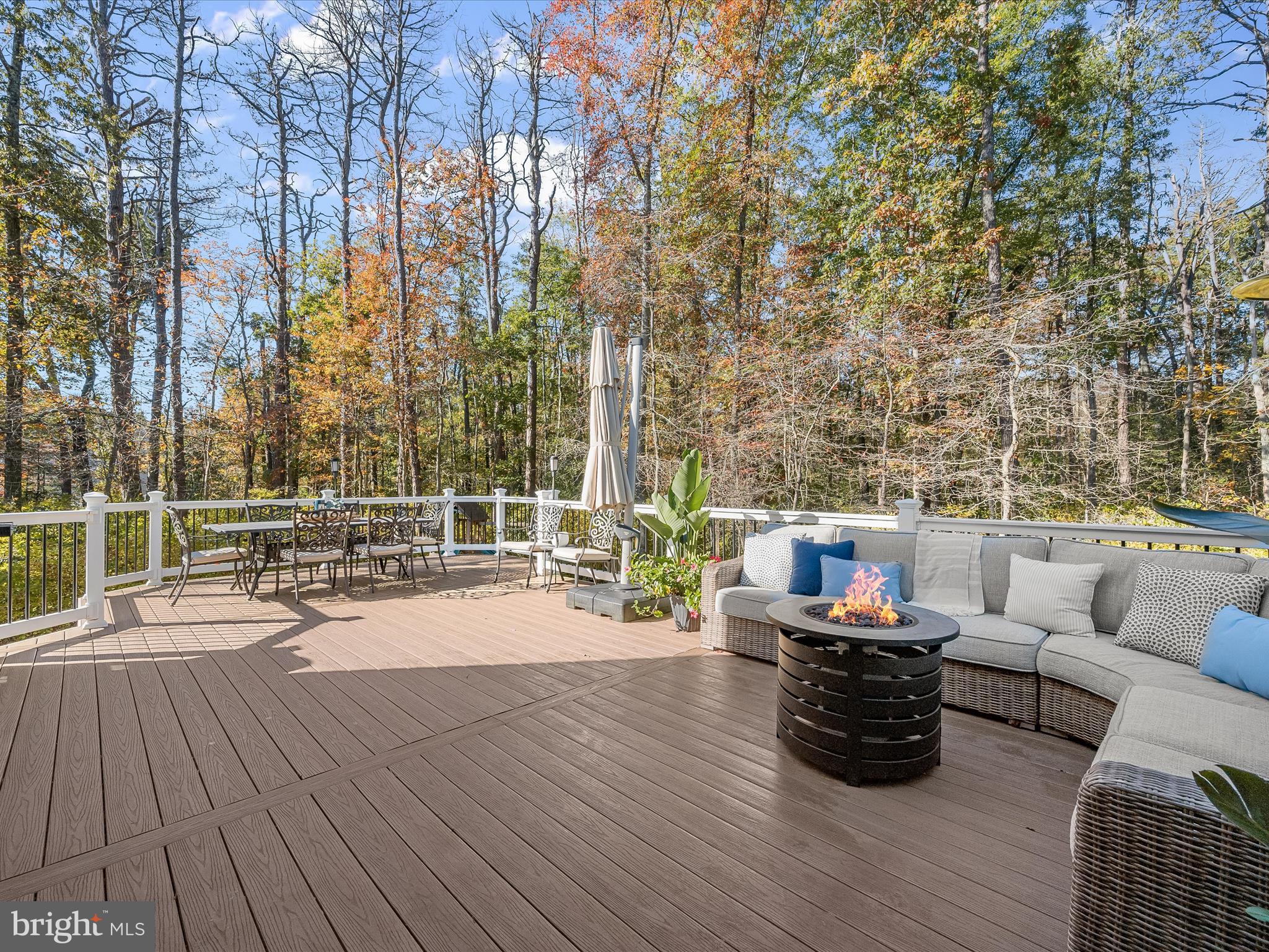 8206 DERRYMORE COURT