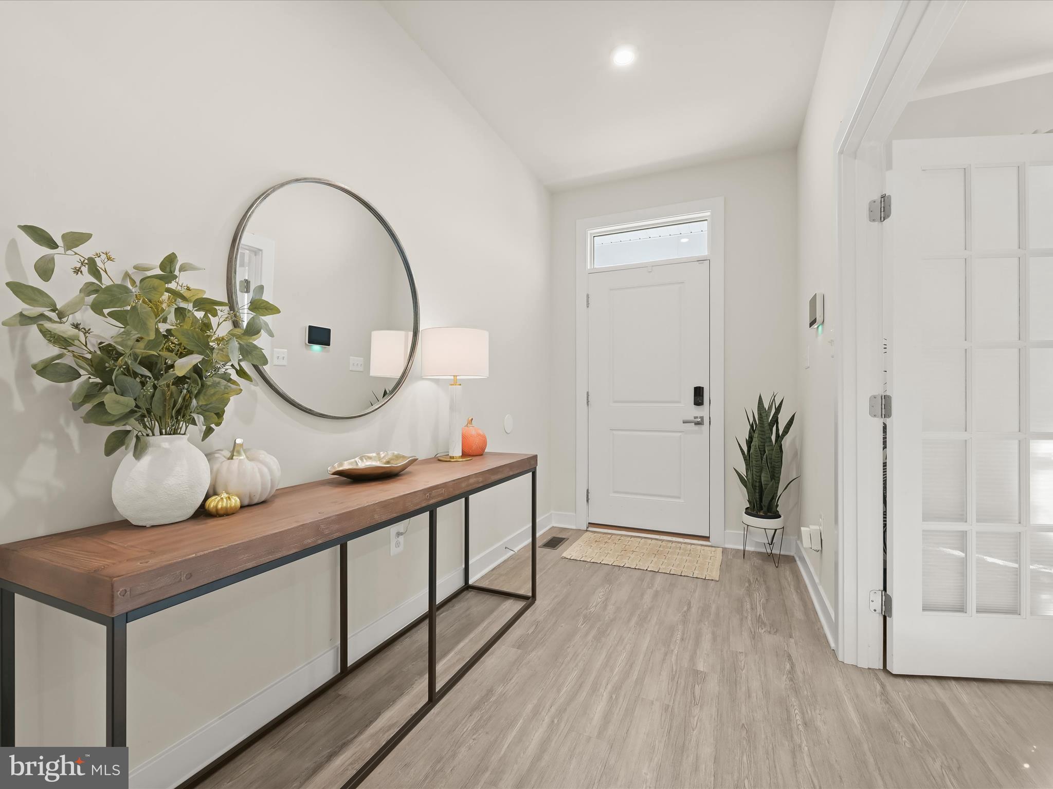 8206 DERRYMORE COURT