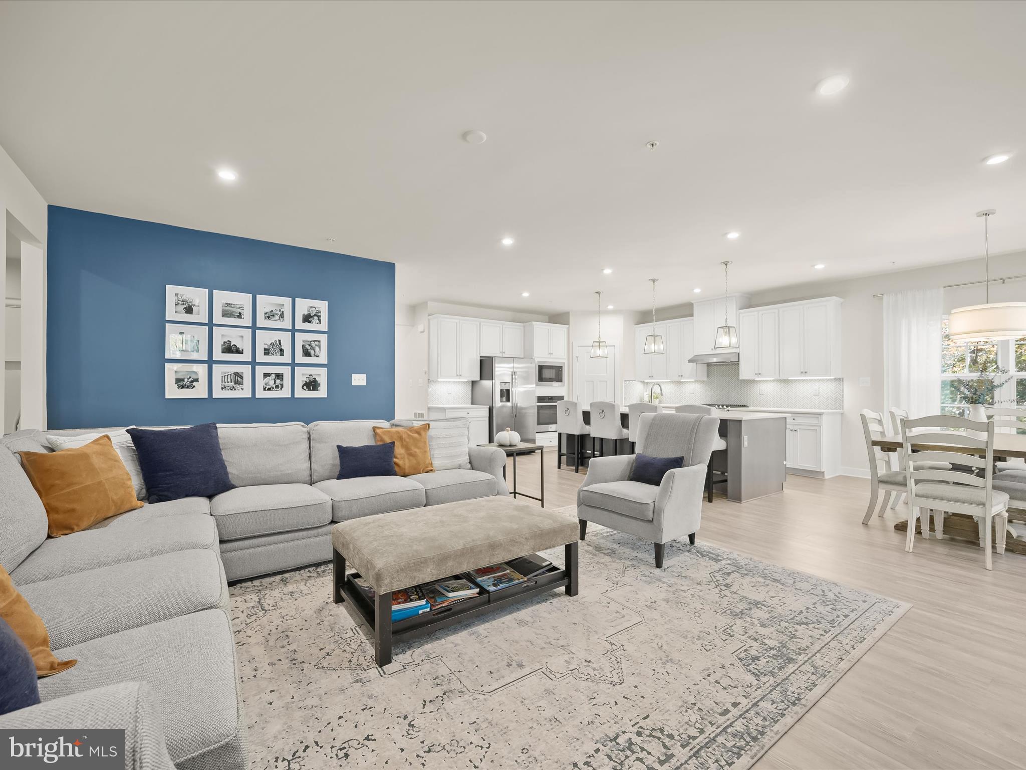 8206 DERRYMORE COURT