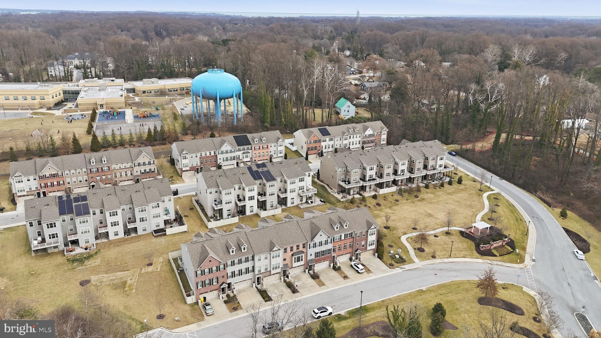 208 ADMIRALS COURT