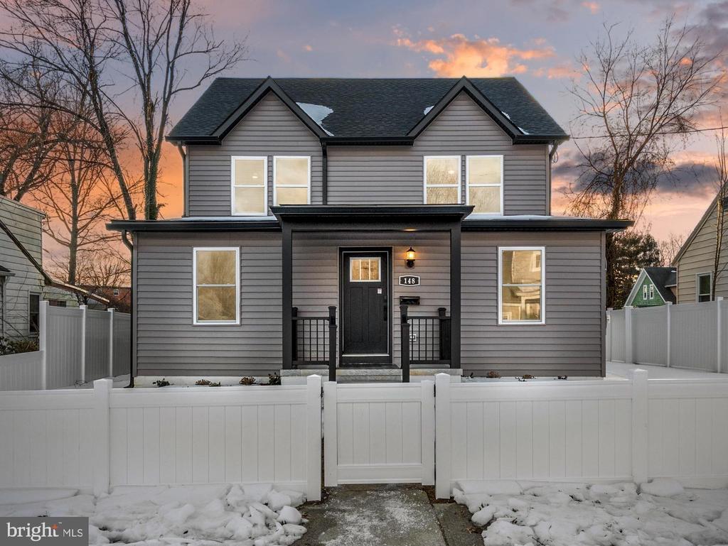 148 JEFFERSON STREET
