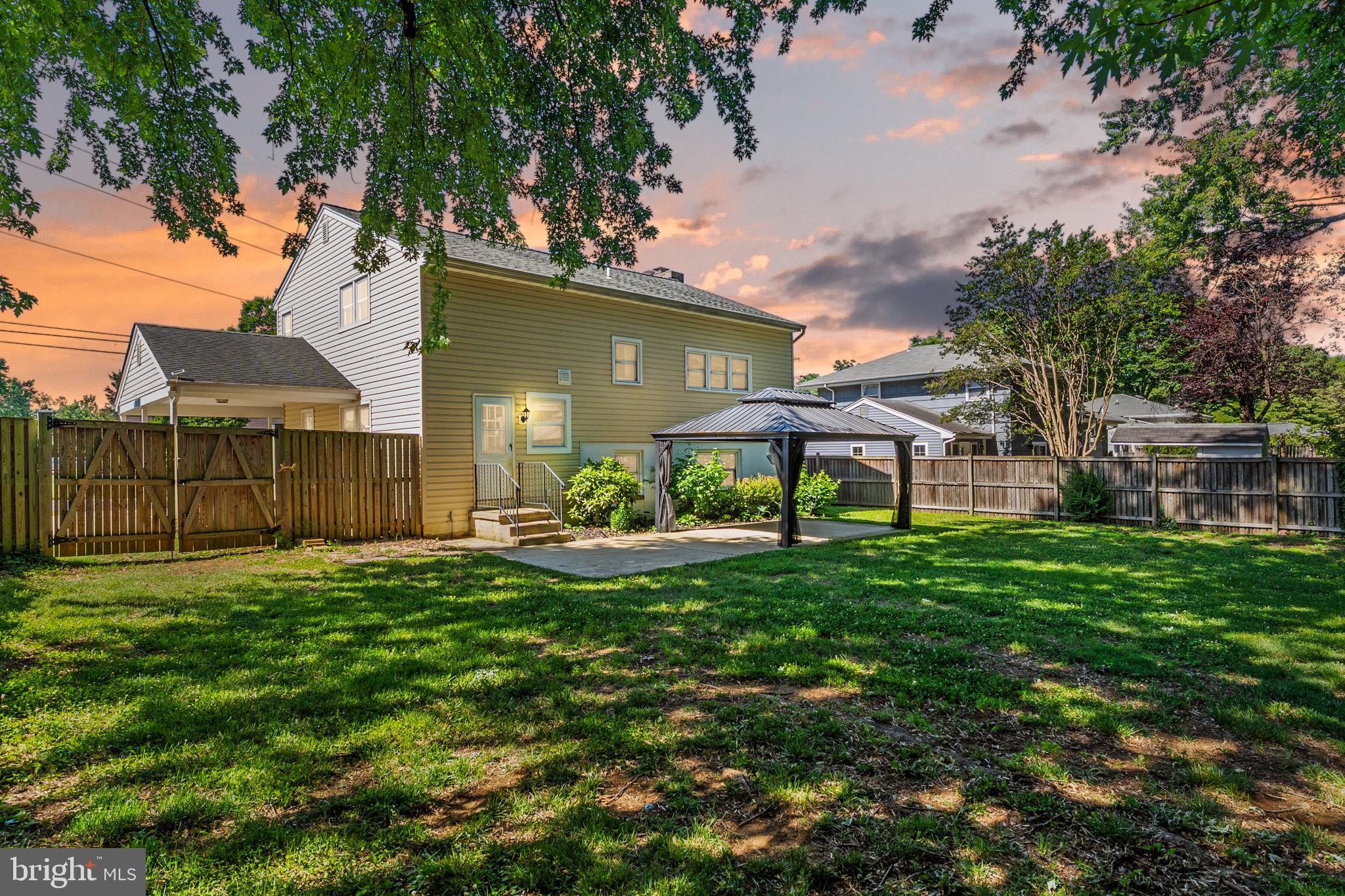 1602 CEDAR PARK ROAD