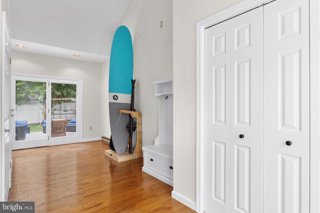 866 CHESTNUT TREE DRIVE