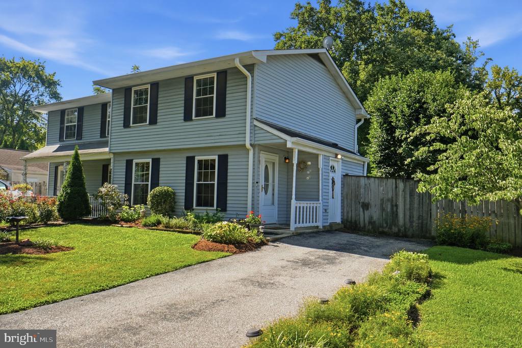 463 MAN-O-WAR COURT