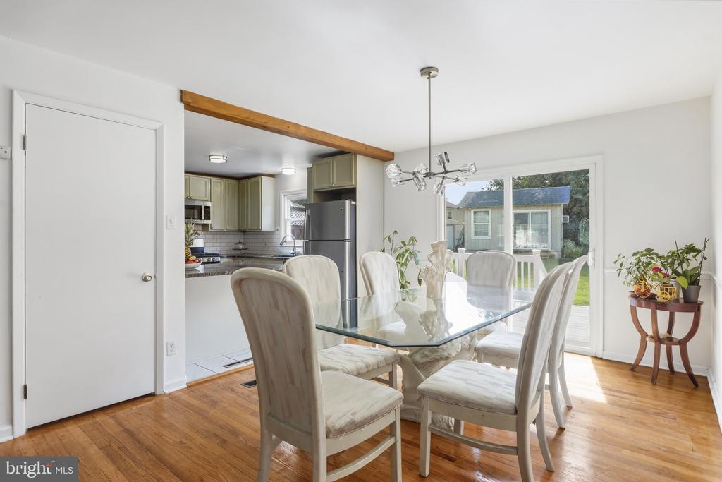 1607 CEDAR PARK ROAD