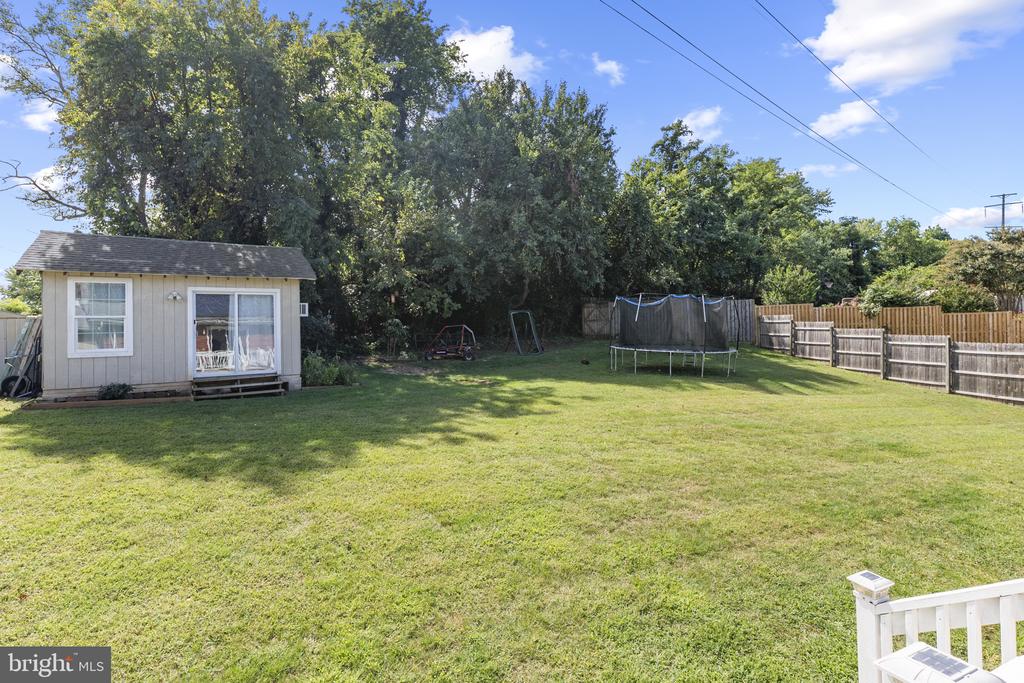 1607 CEDAR PARK ROAD