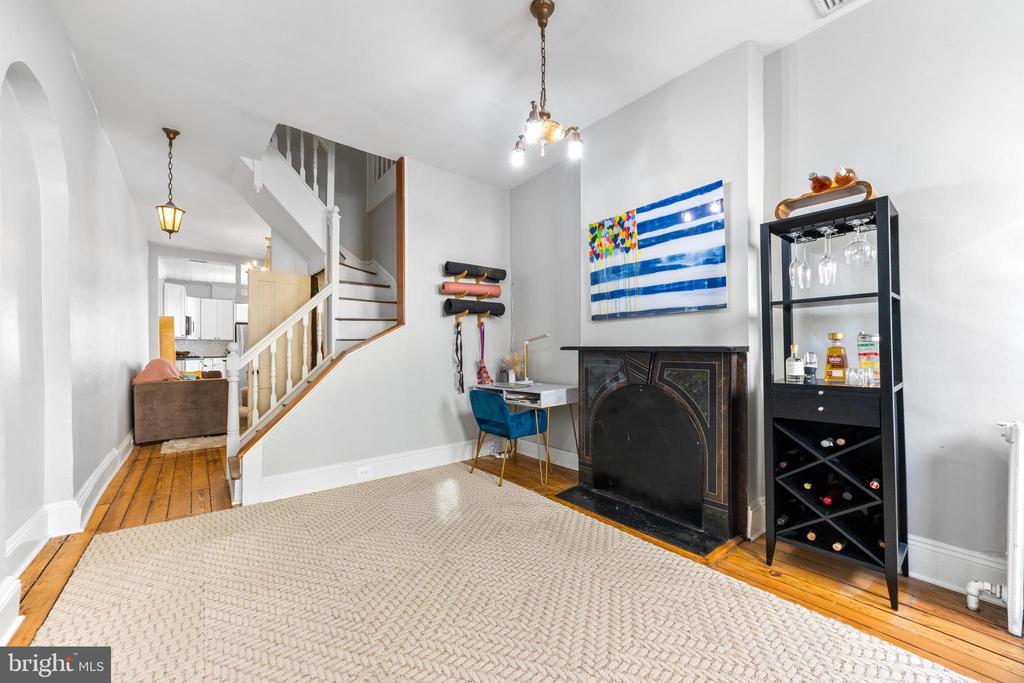 301 E Hamburg St