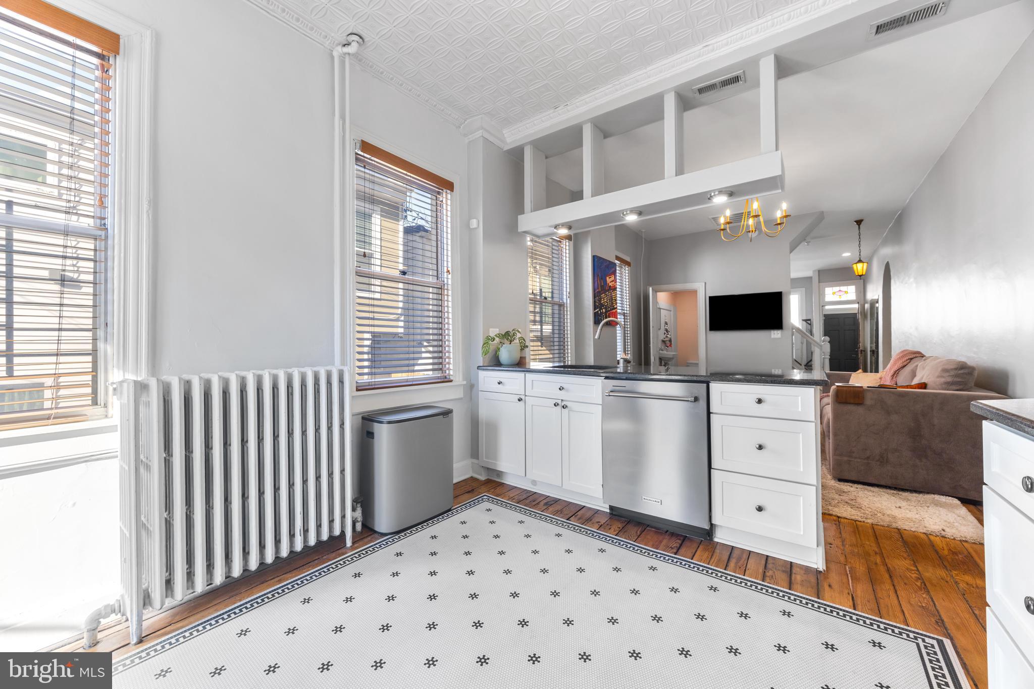 301 E Hamburg St