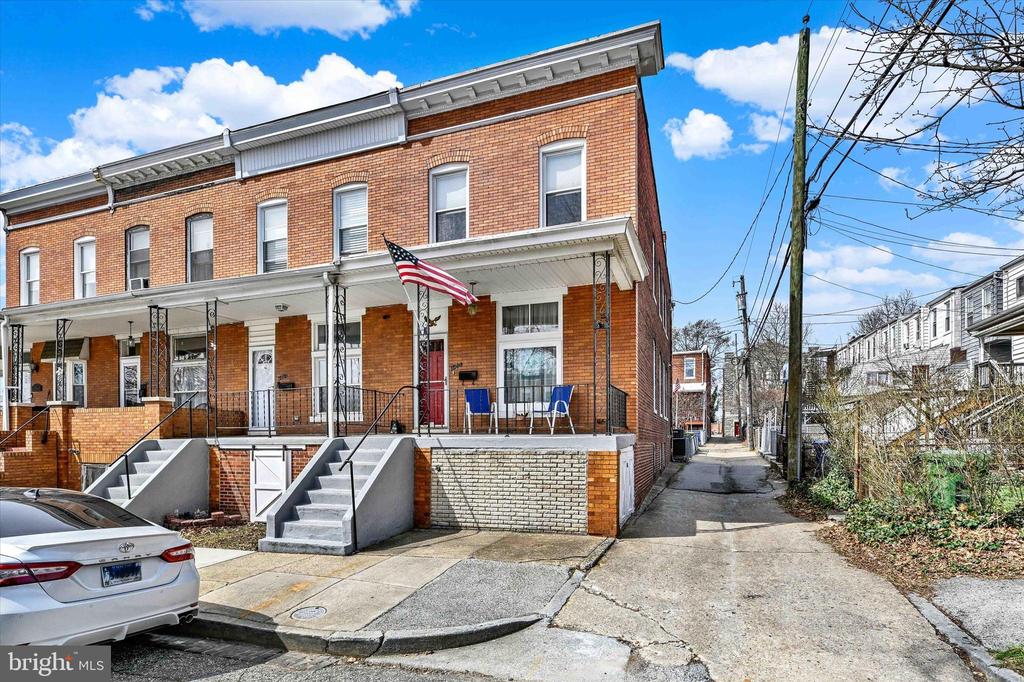 1200 Weldon Ave
