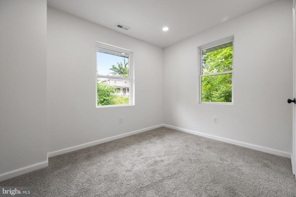 2407 CHELSEA TERRACE