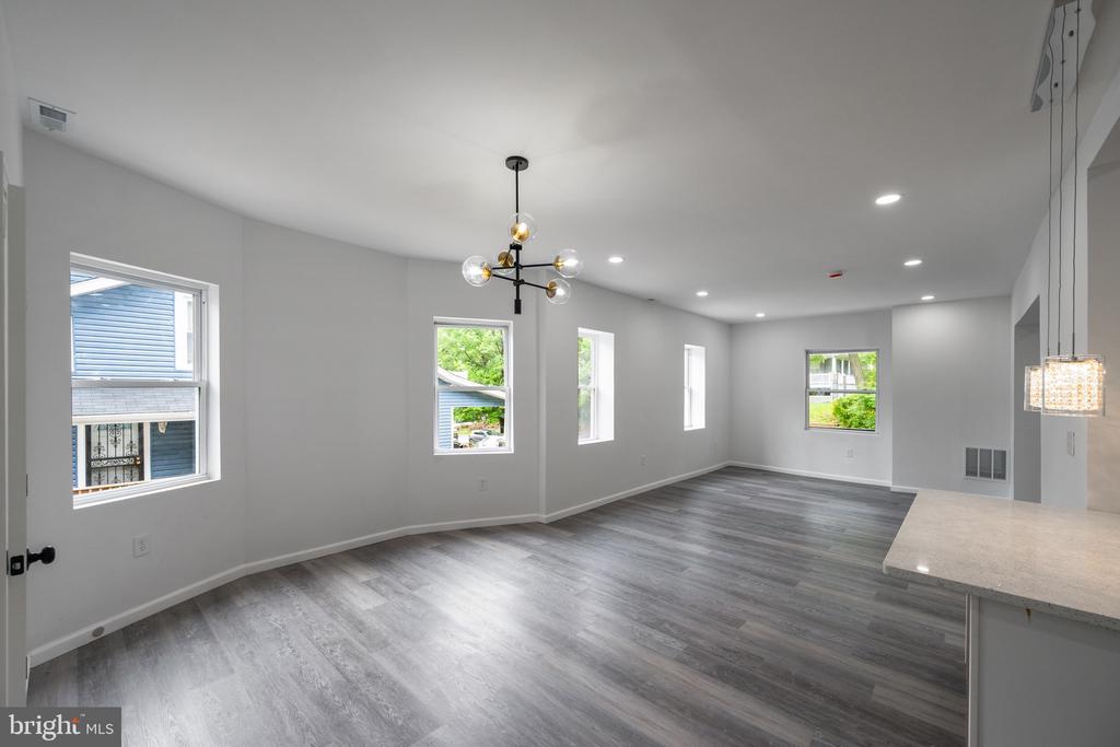 2407 CHELSEA TERRACE