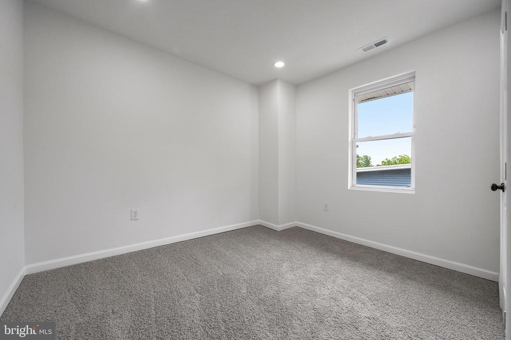 2407 CHELSEA TERRACE