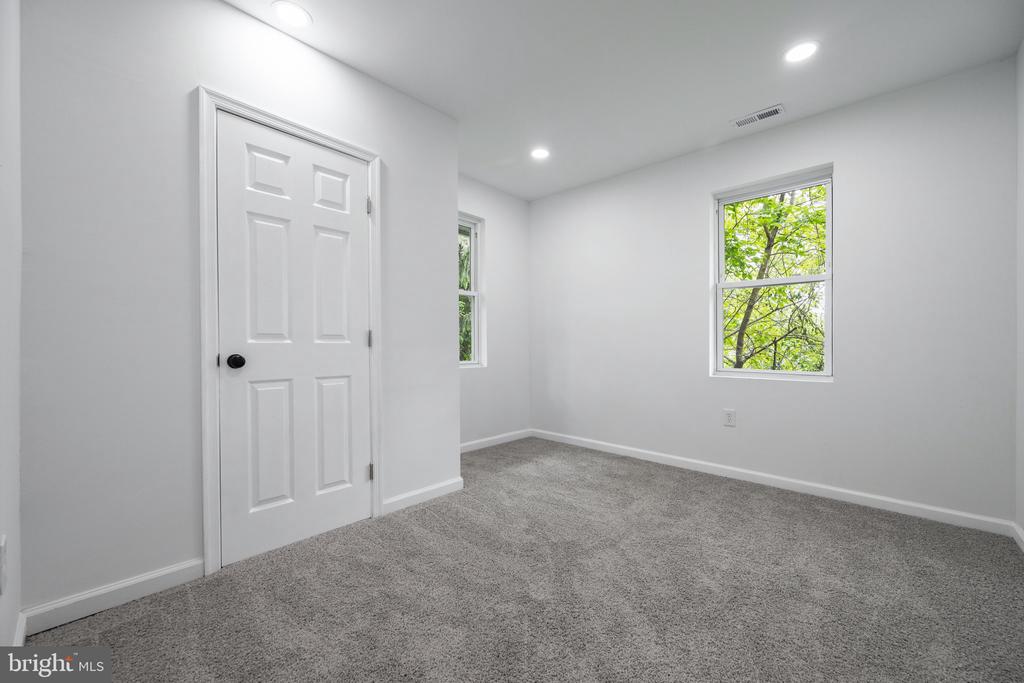 2407 CHELSEA TERRACE