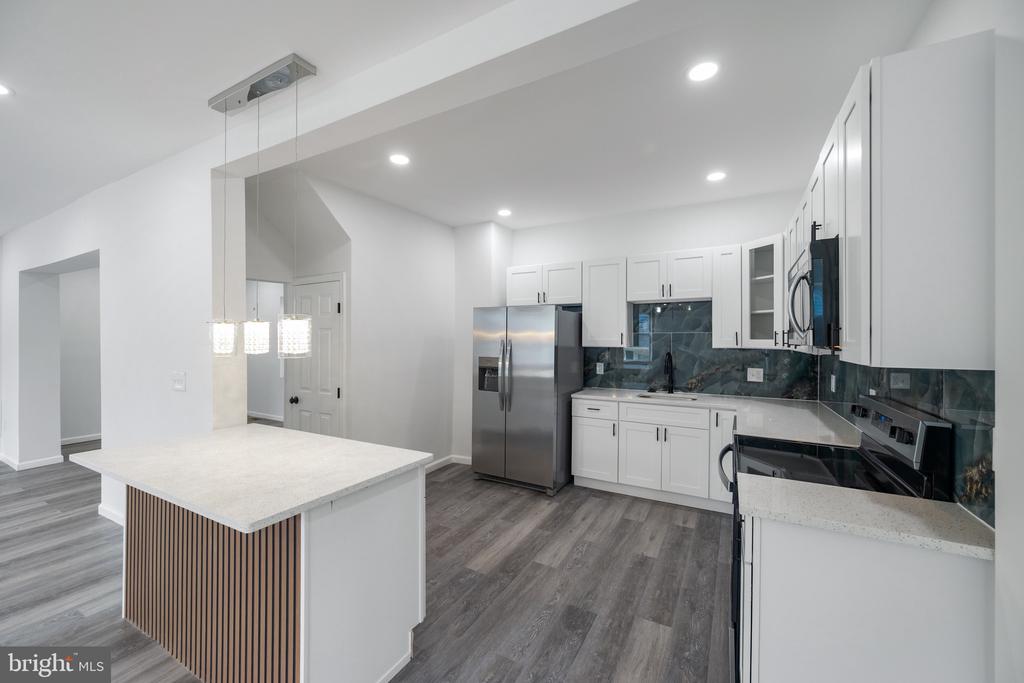 2407 CHELSEA TERRACE