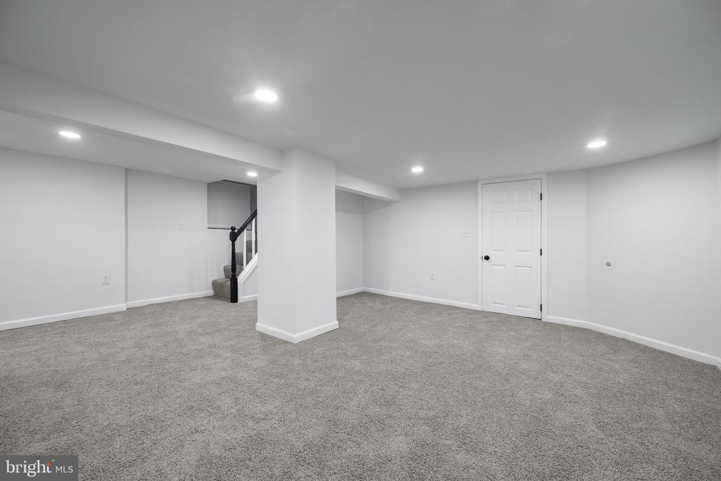2407 CHELSEA TERRACE