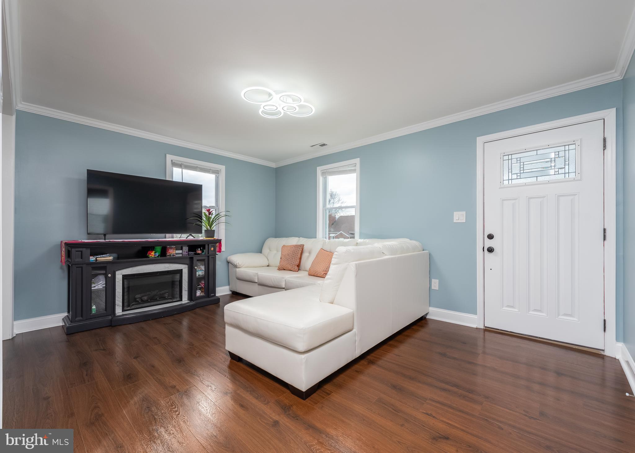 9 Crafton Rd